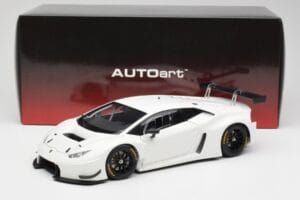 Lamborghini Huracan GT3 Weiss AUTOart 1:18 81527 Metall – Bild 8 von 8