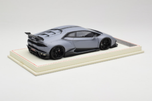 Lamborghini Huracan LB Performance x Novitec Torado Grau Davis & Giovanni 1:18 HURACAN001 Resin – Bild 3 von 7