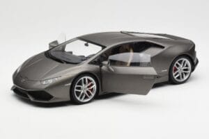 Lamborghini Huracan LP610-4 Grau AUTOart 1:18 74606 Komposit – Bild 2 von 8