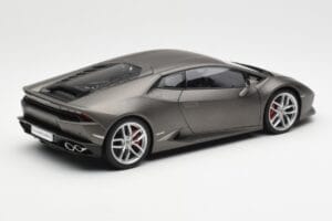 Lamborghini Huracan LP610-4 Grau AUTOart 1:18 74606 Komposit – Bild 3 von 8