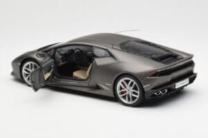 Lamborghini Huracan LP610-4 Grau AUTOart 1:18 74606 Komposit – Bild 5 von 8