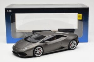 Lamborghini Huracan LP610-4 Grau AUTOart 1:18 74606 Komposit – Bild 8 von 8