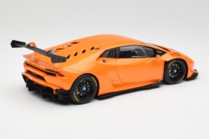 Lamborghini Huracan LP620-2 Super Trofeo Arancio Borealis Pearl Effect Orange AUTOart 1:18 81558 Metall – Bild 3 von 8