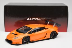 Lamborghini Huracan LP620-2 Super Trofeo Arancio Borealis Pearl Effect Orange AUTOart 1:18 81558 Metall – Bild 8 von 8