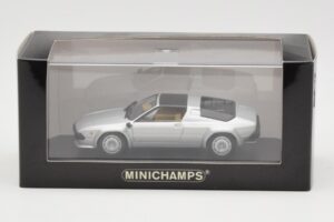 Lamborghini Jalpa Silber Minichamps 1:43 400103601 Metall – Bild 4 von 4