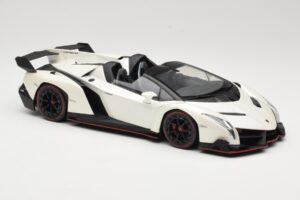 Lamborghini Veneno Roadster Weiss Mit Roter Linie Kyosho 1:18 C09502W Metall – Bild 4 von 6