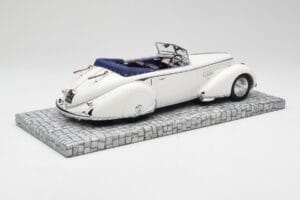 Lancia Astura Tipo 233 Corto Weiss Minichamps 1:18 107125330 Resin – Bild 2 von 6