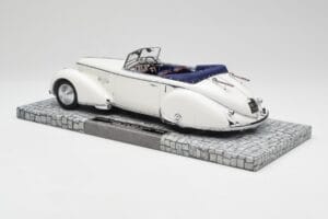 Lancia Astura Tipo 233 Corto Weiss Minichamps 1:18 107125330 Resin – Bild 5 von 6
