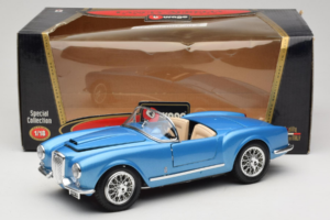 Lancia Aurelia B24 Spider Blau Bburago 1:18 3010-M1 Metall – Bild 8 von 8