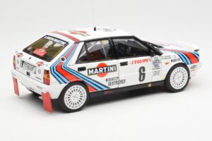 Lancia Delta HF 4WD #6 M. Biasion / T. Siviero Martini Rally Monte Carlo 1987 Kyosho 1:18 08960A Metall – Bild 3 von 8