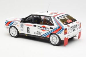 Lancia Delta HF 4WD #6 M. Biasion / T. Siviero Martini Rally Monte Carlo 1987 Kyosho 1:18 08960A Metall – Bild 7 von 8