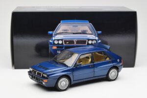 Lancia Delta HF Integrale Evo II Blau Kyosho 1:18 08341BL Metall – Bild 8 von 8