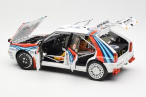 Lancia Delta HF Integrale Evo Martini #4 D. Auriol / B. Occelli Winner Rally Monte Carlo 1992 Kyosho 1:18 08348A Metall – Bild 5 von 8
