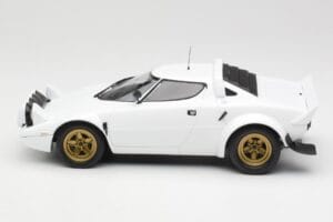 Lancia Stratos HF Stradale Weiss Minichamps 1:18 155741700 Metall – Bild 3 von 6
