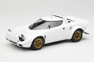 Lancia Stratos HF Stradale Weiss Minichamps 1:18 155741700 Metall