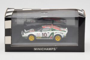 Lancia Stratos #10 Team Alitalia S. Munari / S. Maiga Rally Monte Carlo 1976 Minichamps 1:43 430761210 Metall – Bild 4 von 4
