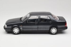 Lancia Thema Turbo 16V LX Serie II Schwarz Mitica 1:18 202010-D Metall – Bild 4 von 8