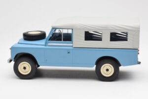 Land Rover Series II 109 Pick Up Closed Blau MCG 1:18 MCG18094 Metall – Bild 3 von 6