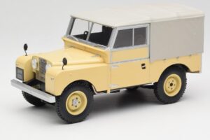 Land Rover 88 Series 1 Hard Top Hellbeige MCG 1:18 MCG18368 Metall
