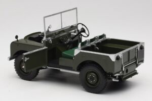 Land Rover 88 Series I Matt Green Minichamps 1:18 150168909 Metall – Bild 5 von 8