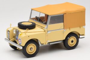 Land Rover 88 Series I RAF Beige Minichamps 1:18 150168911 Metall