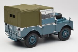 Land Rover 88 Series I Hellblau Minichamps 1:18 150168907 Metall – Bild 3 von 8