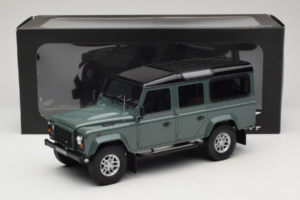 Land Rover Defender Station Wagon Keswick Green GT Spirit 1:18 GT527 Resin – Bild 6 von 6