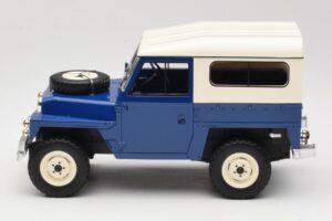 Land Rover Lightweight Series III Dunkelblau BoS Models 1:18 BOS382 Resin – Bild 3 von 6