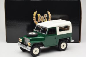 Land Rover Lightweight Series III Hard Top Dunkelgrün BoS Models 1:18 BOS355 Resin – Bild 6 von 6
