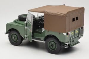 Land Rover Series 1 88 Grün Minichamps 1:18 150168912 Metall – Bild 5 von 8