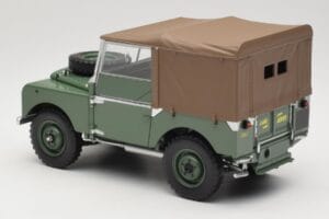 Land Rover Series 1 88 Grün Minichamps 1:18 150168912 Metall – Bild 7 von 8