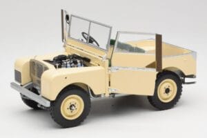 Land Rover Series I 88 Sand Beige Matt Minichamps 1:18 150168905 Metall – Bild 2 von 8