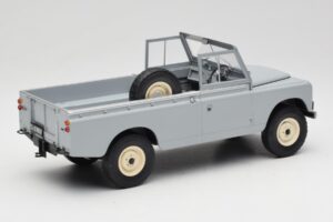 Land Rover Series II 109 Pickup Grau MCG 1:18 MCG18092 Metall – Bild 2 von 6