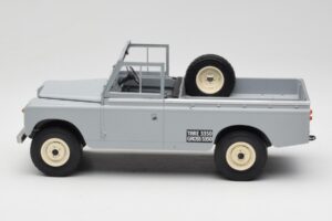 Land Rover Series II 109 Pickup Grau MCG 1:18 MCG18092 Metall – Bild 3 von 6
