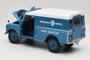 Land Rover Series III 109 Soft Top Motorway Patrol Blau Eagles Race 1:18 4403 Metall – Bild 5 von 8