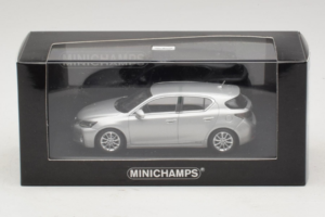 Lexus CT200h Silber Minichamps 1:43 410166001 Metall – Bild 4 von 4