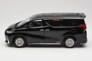 Lexus LM300h Schwarz Kyosho 1:18 08963BK Metall – Bild 4 von 8