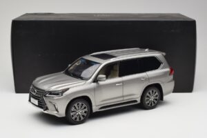 Lexus LX570 Sonic Titanium Kyosho 1:18 08955T Metall – Bild 8 von 8