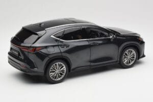 Lexus NX450h+ AZ20 Schwarz Kyosho 1:18 08968GBK Resin – Bild 3 von 8
