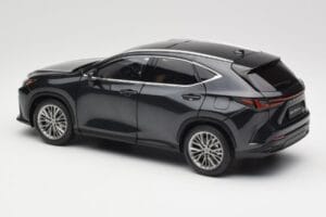Lexus NX450h+ AZ20 Schwarz Kyosho 1:18 08968GBK Resin – Bild 7 von 8