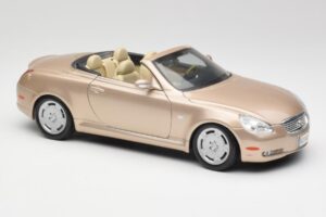 Lexus SC430 Beige Maisto 1:18 31629 Metall – Bild 6 von 8