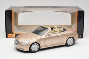 Lexus SC430 Beige Maisto 1:18 31629 Metall – Bild 8 von 8