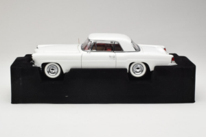 Lincoln Continental Mark II Weiss Road Signature 1:18 20078-P1 Metall – Bild 3 von 6