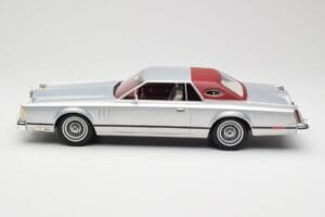 Lincoln Continental Mark V Coupe Silber BoS Models 1:18 BOS084 Resin – Bild 3 von 6