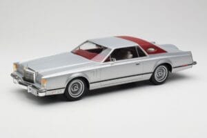 Lincoln Continental Mark V Coupe Silber BoS Models 1:18 BOS084 Resin