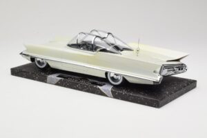 Lincoln Futura Concept Weiss Minichamps 1:18 107082030 Metall – Bild 5 von 6
