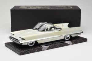 Lincoln Futura Concept Weiss Minichamps 1:18 107082030 Metall – Bild 6 von 6