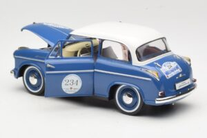 Lloyd Alexander TS #234 Blau Revell 1:18 08463 Metall – Bild 5 von 8