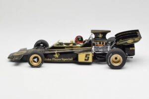 Lotus 72D #5 E. Fittipaldi John Player Special GP Spain 1972 MCG 1:18 MCG18610F Metall – Bild 5 von 6