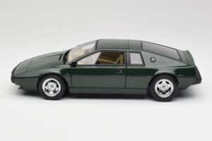 Lotus Esprit S1 Grün AUTOart 1:18 75302 Metall – Bild 4 von 8